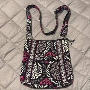 Vera Bradley Canterbury Magenta Crossbody Hipster Bag Black White Pink Quilted